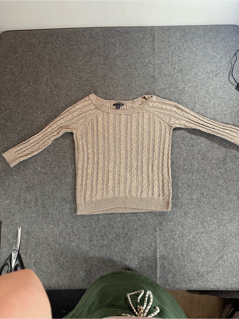 Vintage American Eagle Brown Cable Knit Sweater
